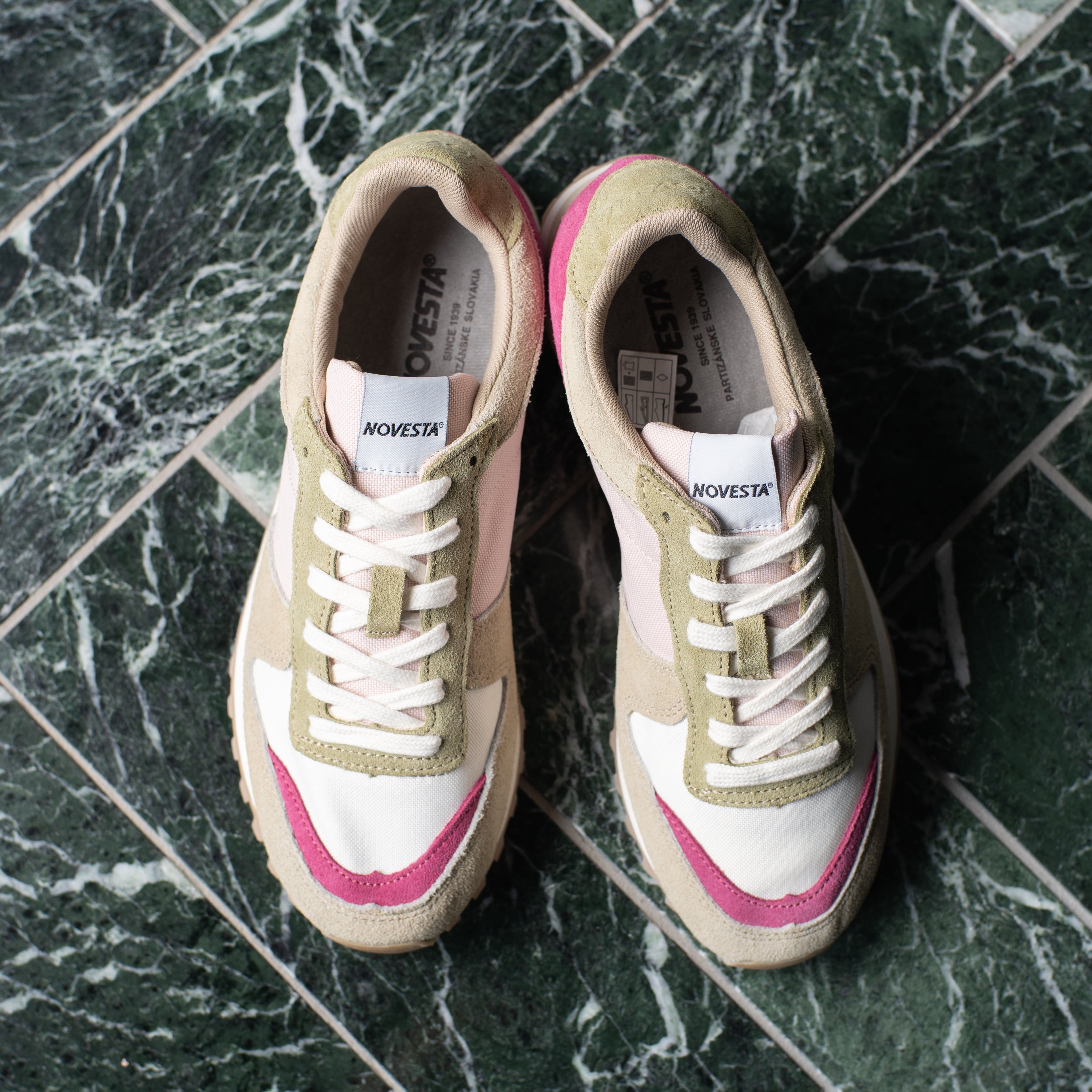 NOVESTA MARATHON TRAIL PINK ROUGE/KHAKI – THE CLOAKROOM