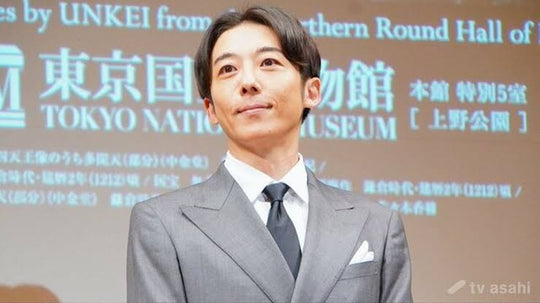 高橋一生さんにスーツをご着用いただきました。