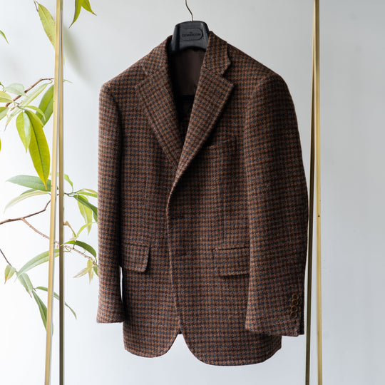 Lovat「Talla」ブラウンツイードジャケット