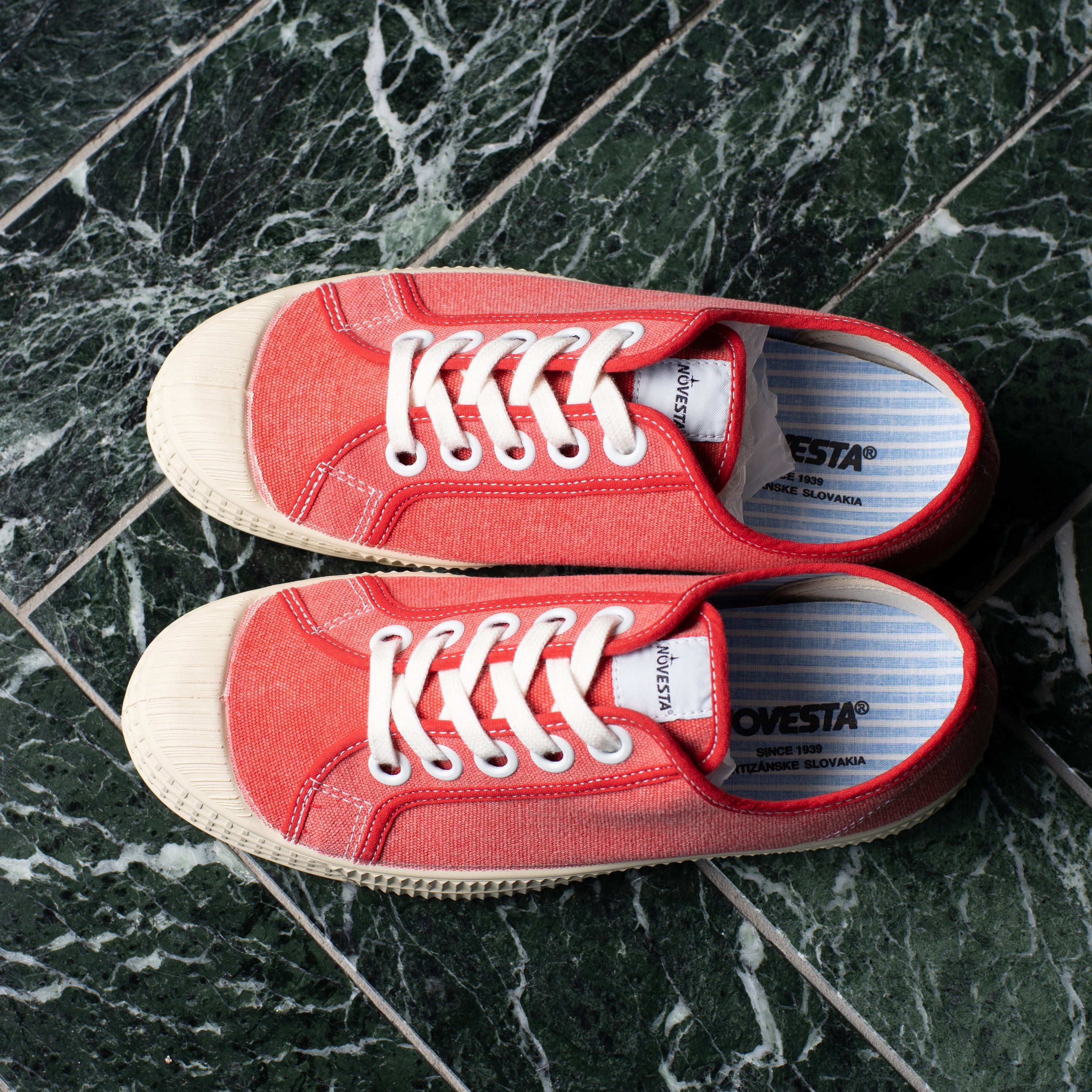 Zoom